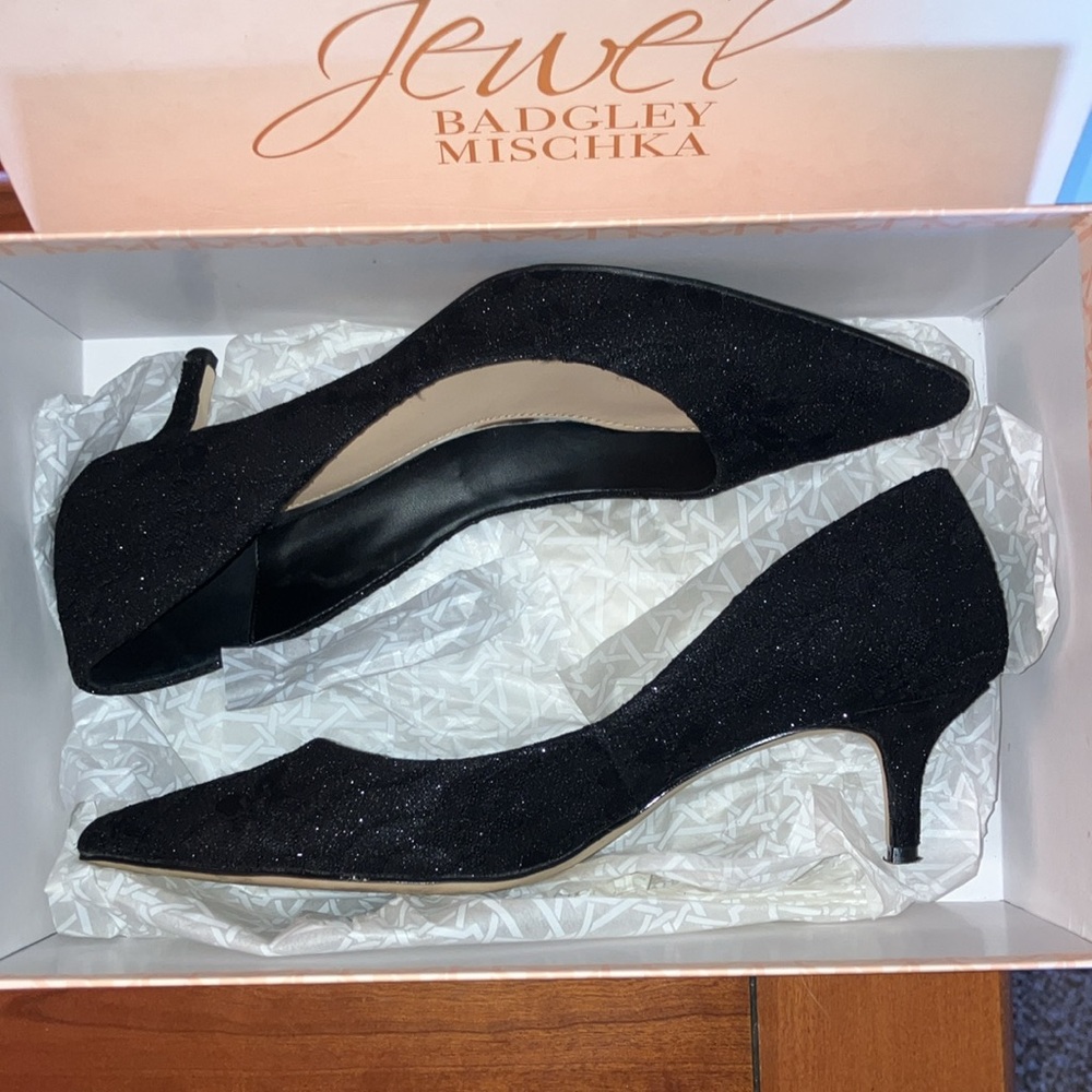 Jewel Badgley Mischka Black Heels - Picture 3 of 6